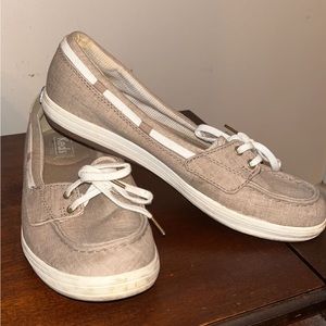 Keds - size 8 - tan